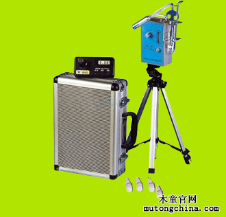 ��ȩ�z�y�x