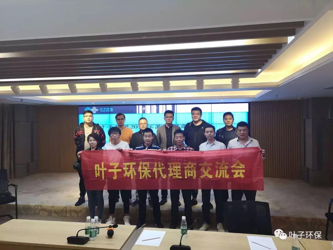 �G�������h(hu��n)��