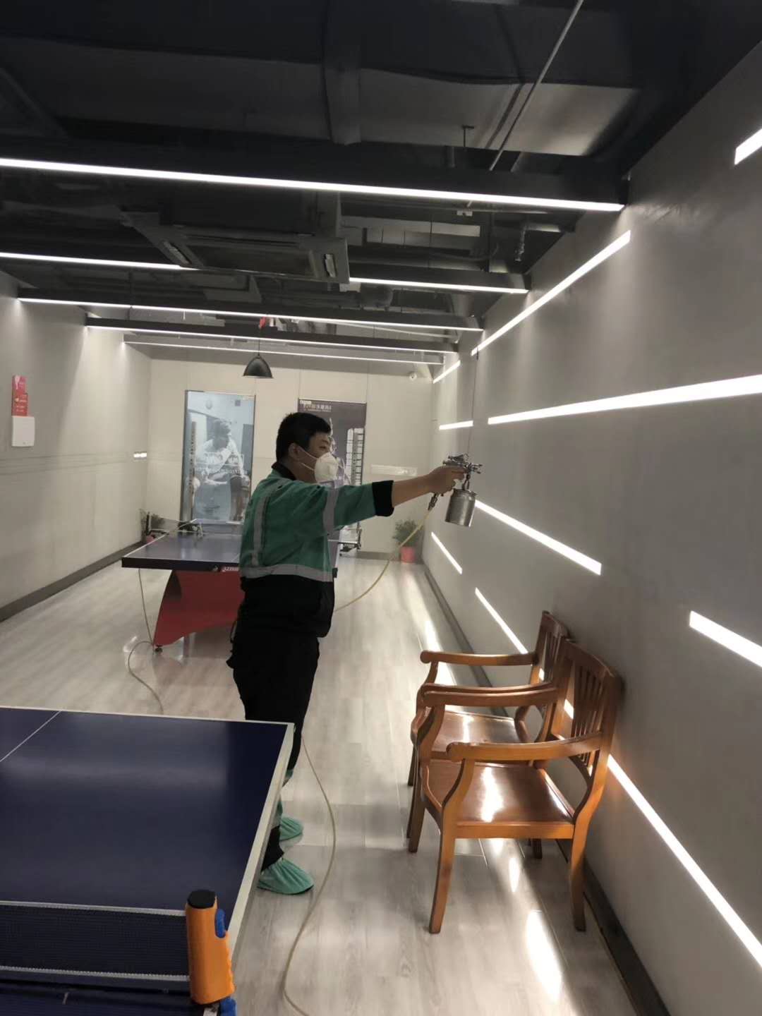 ��h����ȩ