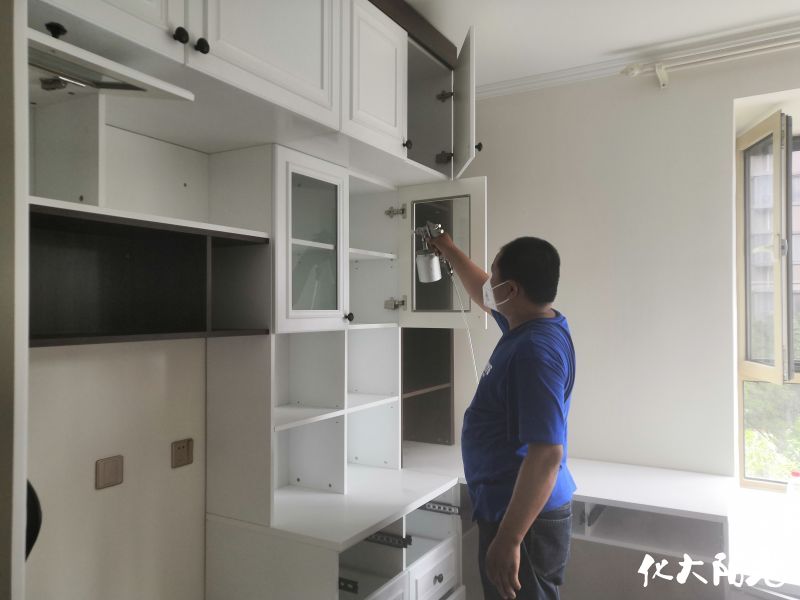 �·���סǰ��ȩ����ʩ���F��