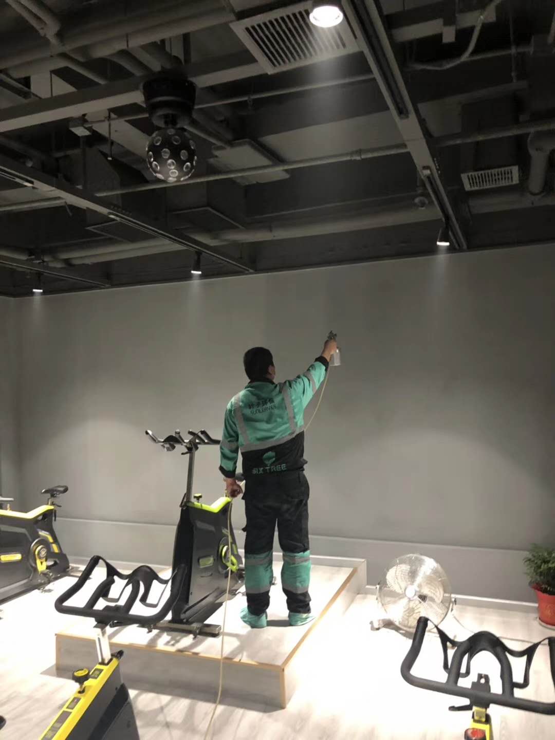 ��h����ȩ