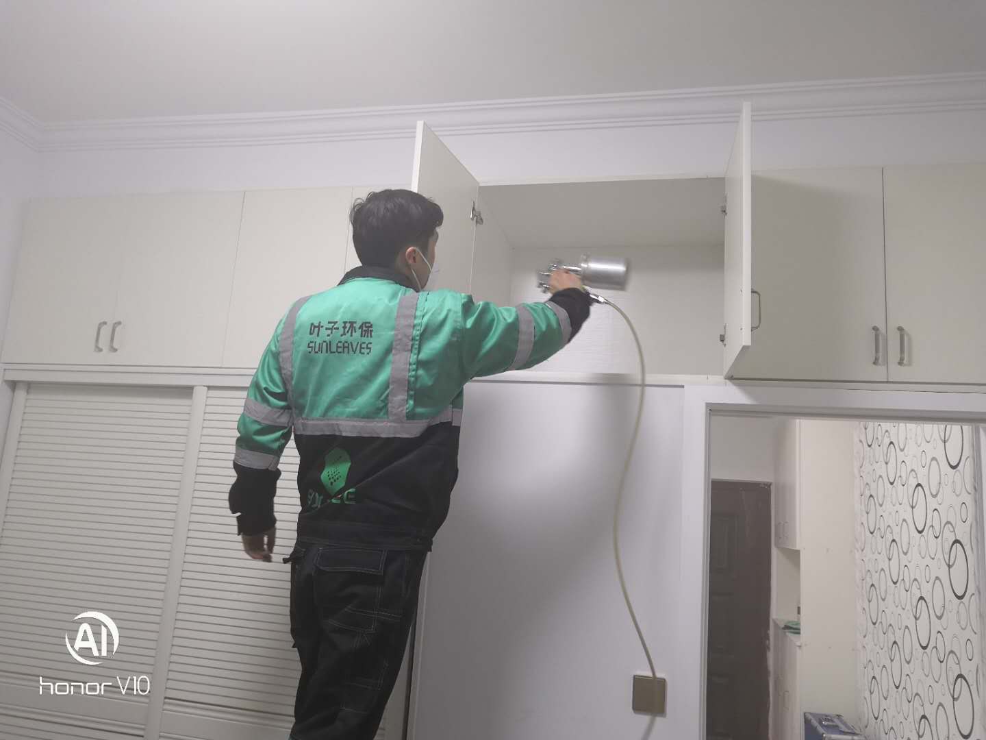 ��h����ȩ